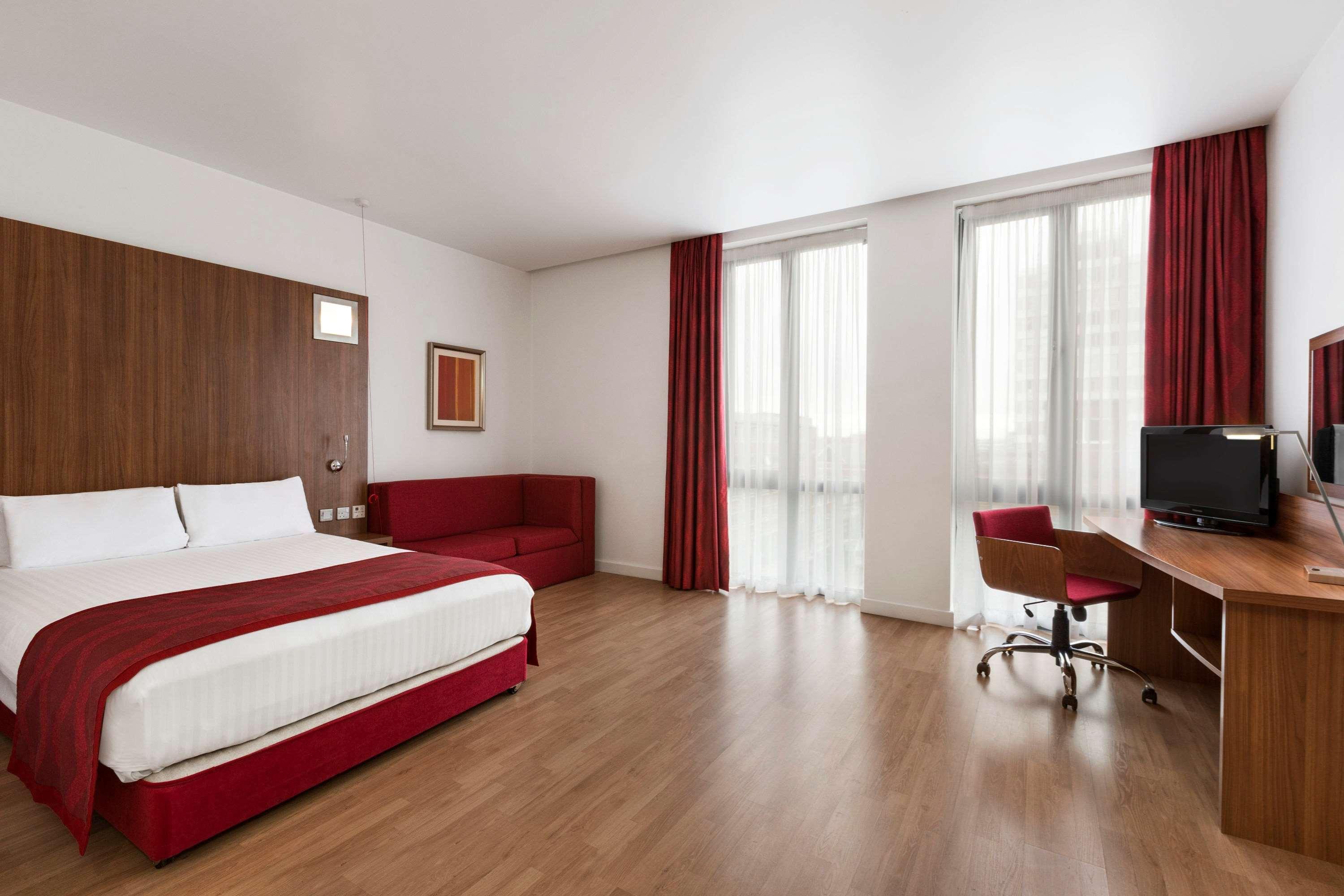 Ramada Encore Leicester City Centre Εξωτερικό φωτογραφία